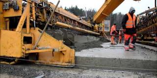 Embedded thumbnail for 20.11.2019 - S17 wkm 5+220 - 5+390 - warstwa ścieralna z betonu cementowego, Wiązowna